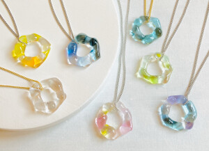 FBF756E1-7198-42D6-89AA-93696CE456B3